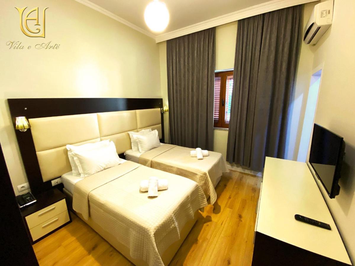Hotel Vila E Arte City Center ติรานา ภายนอก รูปภาพ